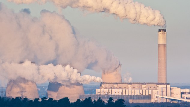 Greenhouse gases: 2011 emissions lower than previously estimated