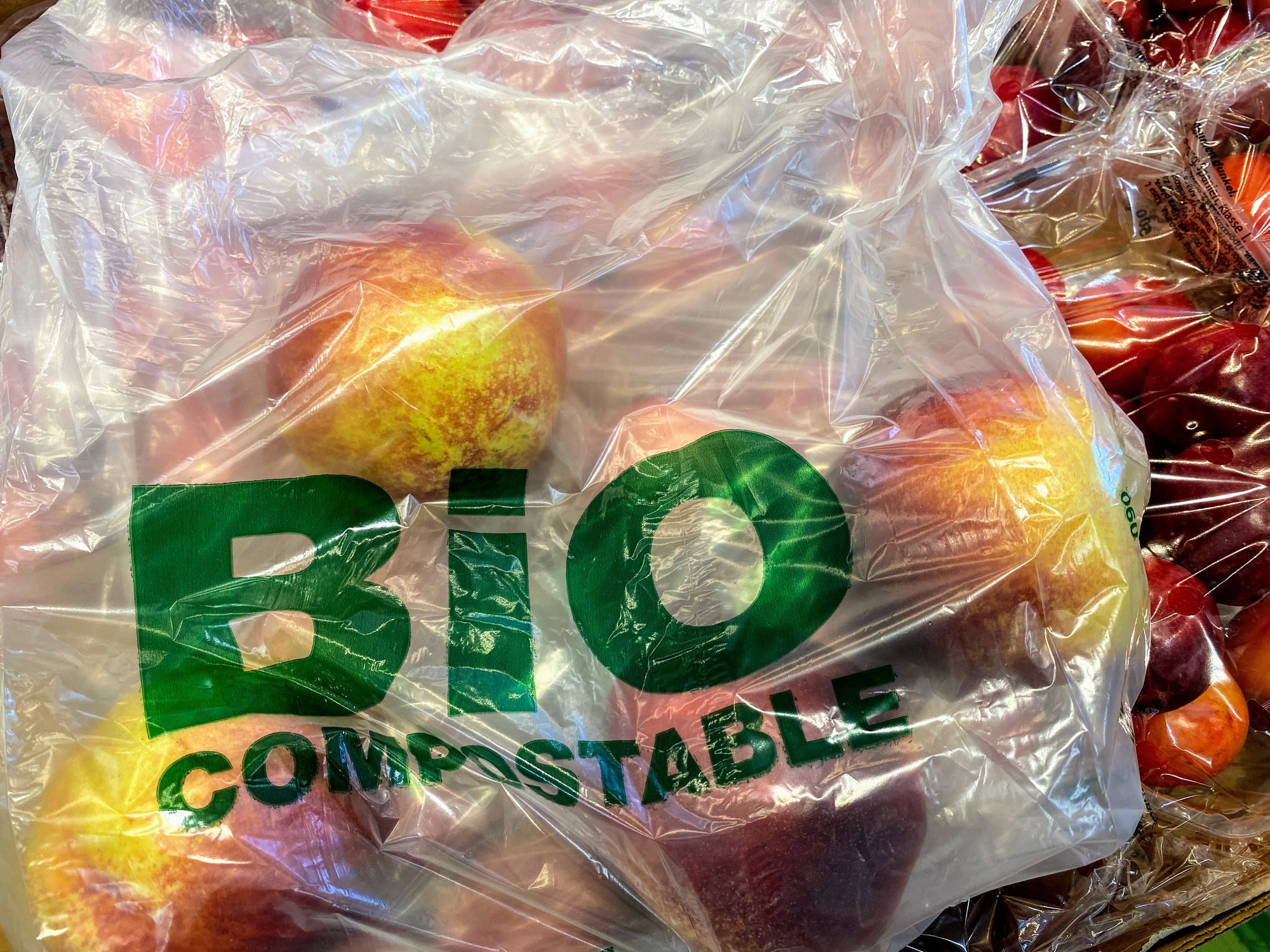 How green are the new biodegradable, compostable and bio-based plastic now into use? European Environment Agency