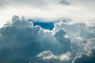 Premature deaths due to air pollution continue to fall in the EU, more efforts needed to deliver a toxic-free environment