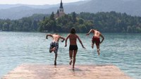 EU bathing water quality remains high