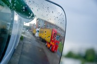 Reducing greenhouse gas emissions from heavy-duty vehicles in Europe